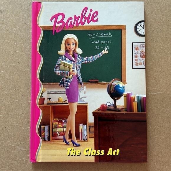 EUC 2 hardcover Barbie & Friends Book Club Skipper's Babysitting Blues Class Act - Picture 3 of 11
